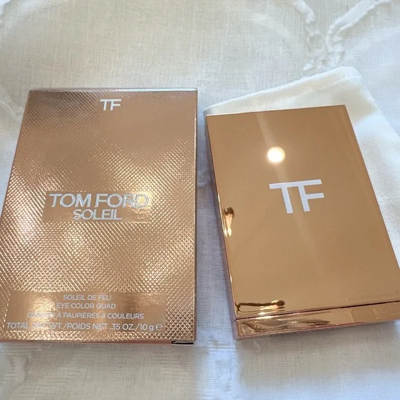 LIMITED EDITION Tom Ford Soleil de Feu Eye Color Quad 01 ISLAND HAZE - Picture 4 of 6
